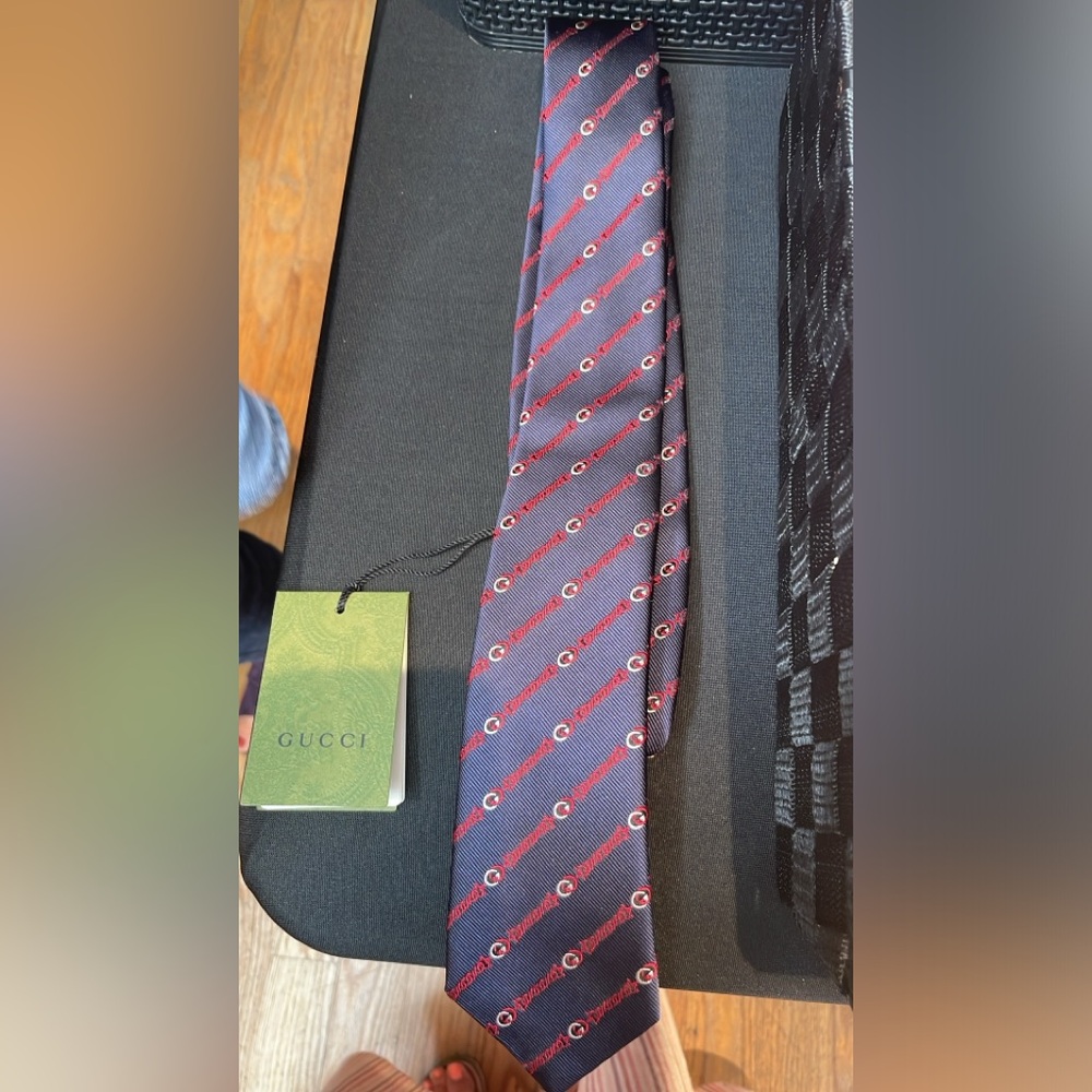 Gucci logo tie